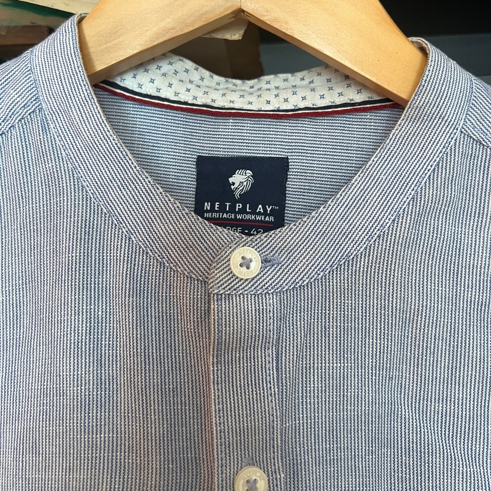 Blue and White Casual Button Down Shirt with Stand-Up Collar